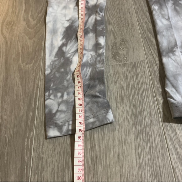 GARAGE Grey Leggings - Picture 2 of 5